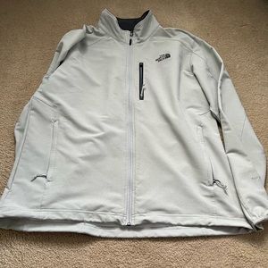 Men’s North Face jacket